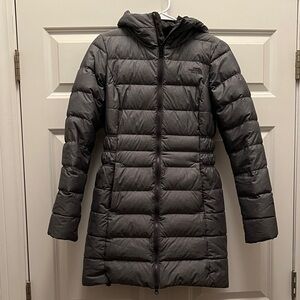 The North Face Women's Dark Gray Hooded Puffer Coat